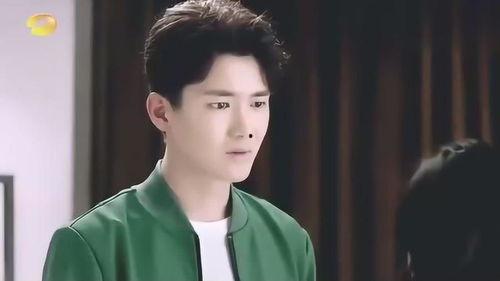 唐一白和云朵图片,梦幻邂逅,谱写浪漫篇章