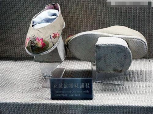 花盆底鞋图片,复古与现代交融的时尚潮流