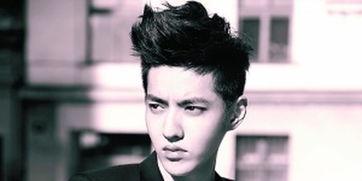 吴亦凡海报照片,时尚魅力与音乐才华的完美融合